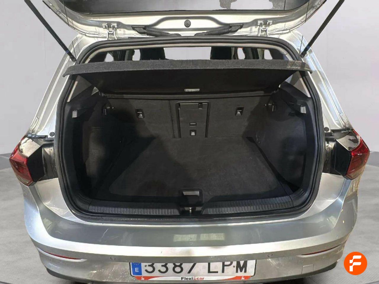 Foto Volkswagen Golf 17