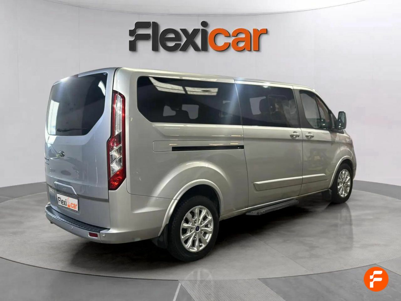 Foto Ford Tourneo Custom 5