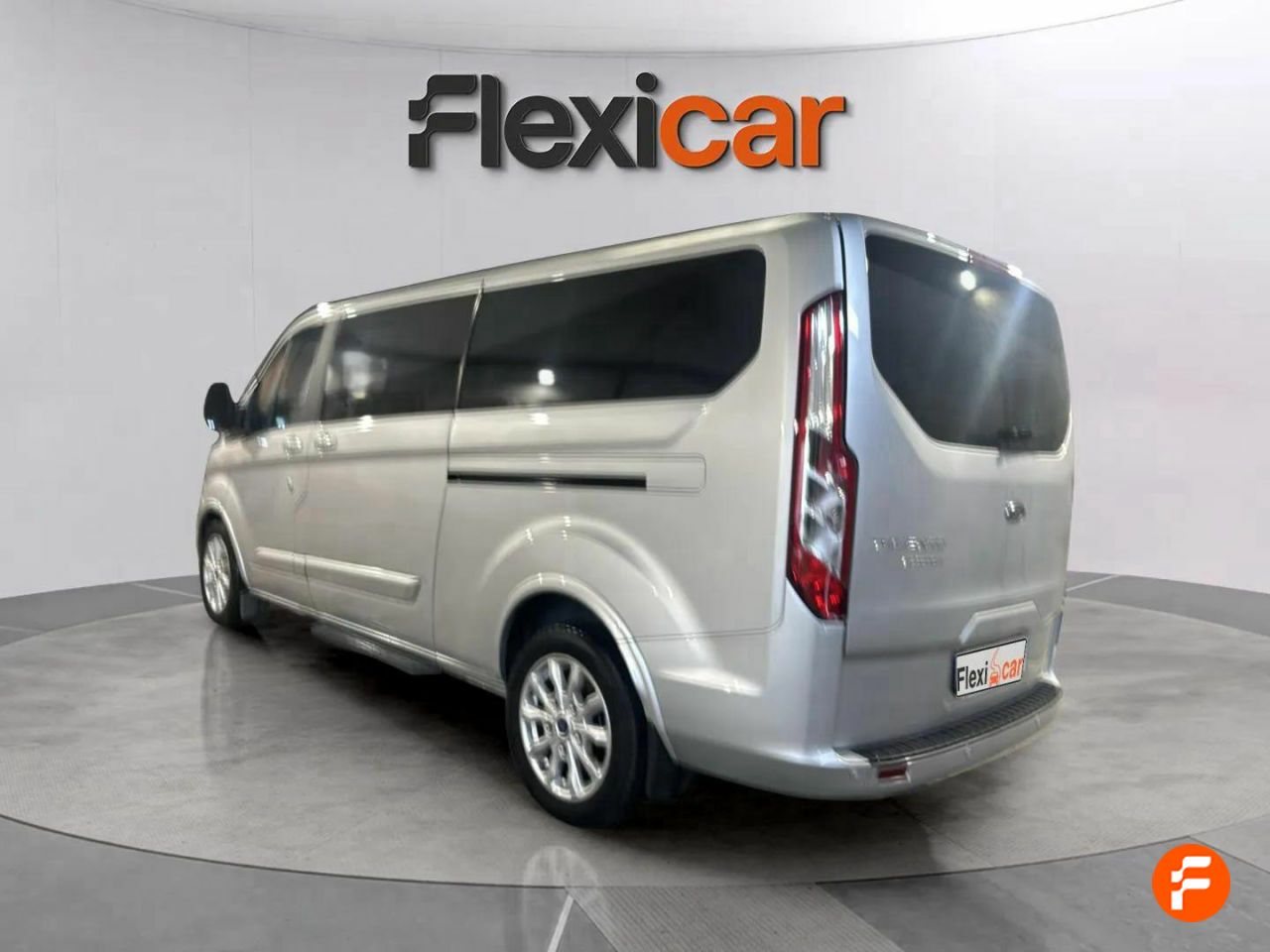 Foto Ford Tourneo Custom 8
