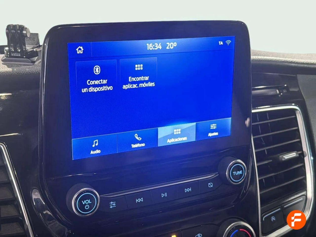 Foto Ford Tourneo Custom 24