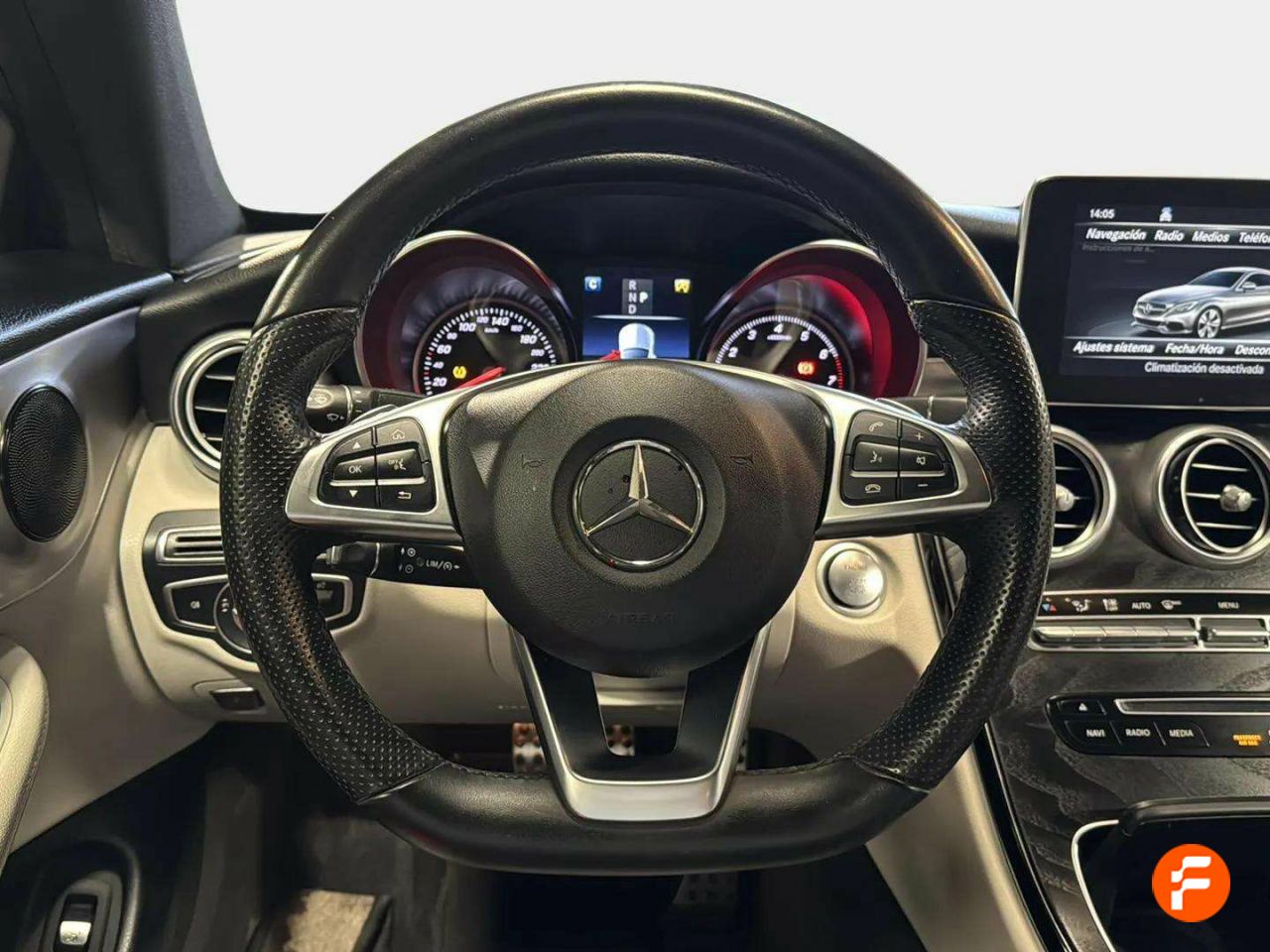 Foto Mercedes-Benz Clase C 12