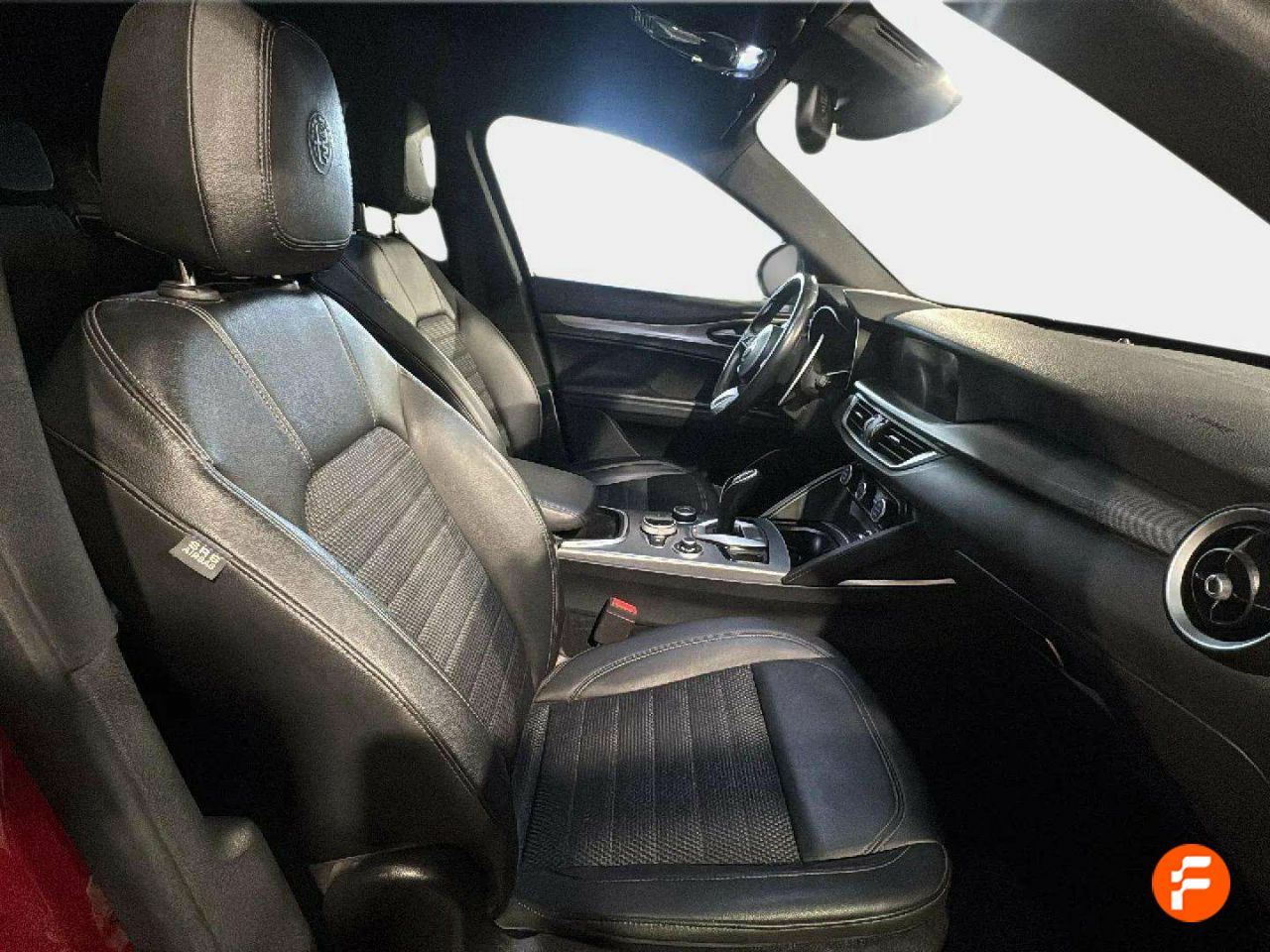 Foto Alfa Romeo Stelvio 14
