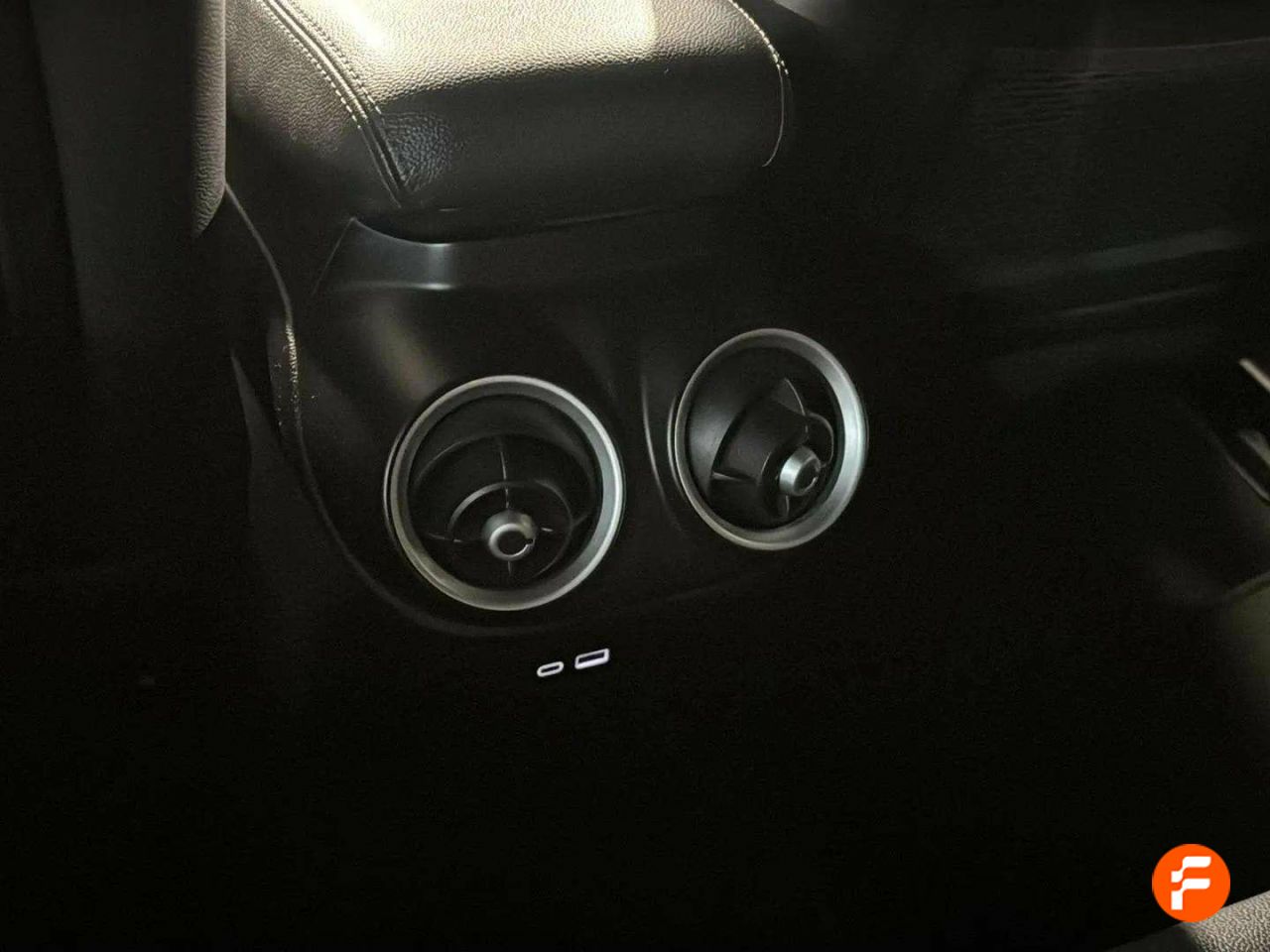 Foto Alfa Romeo Stelvio 34