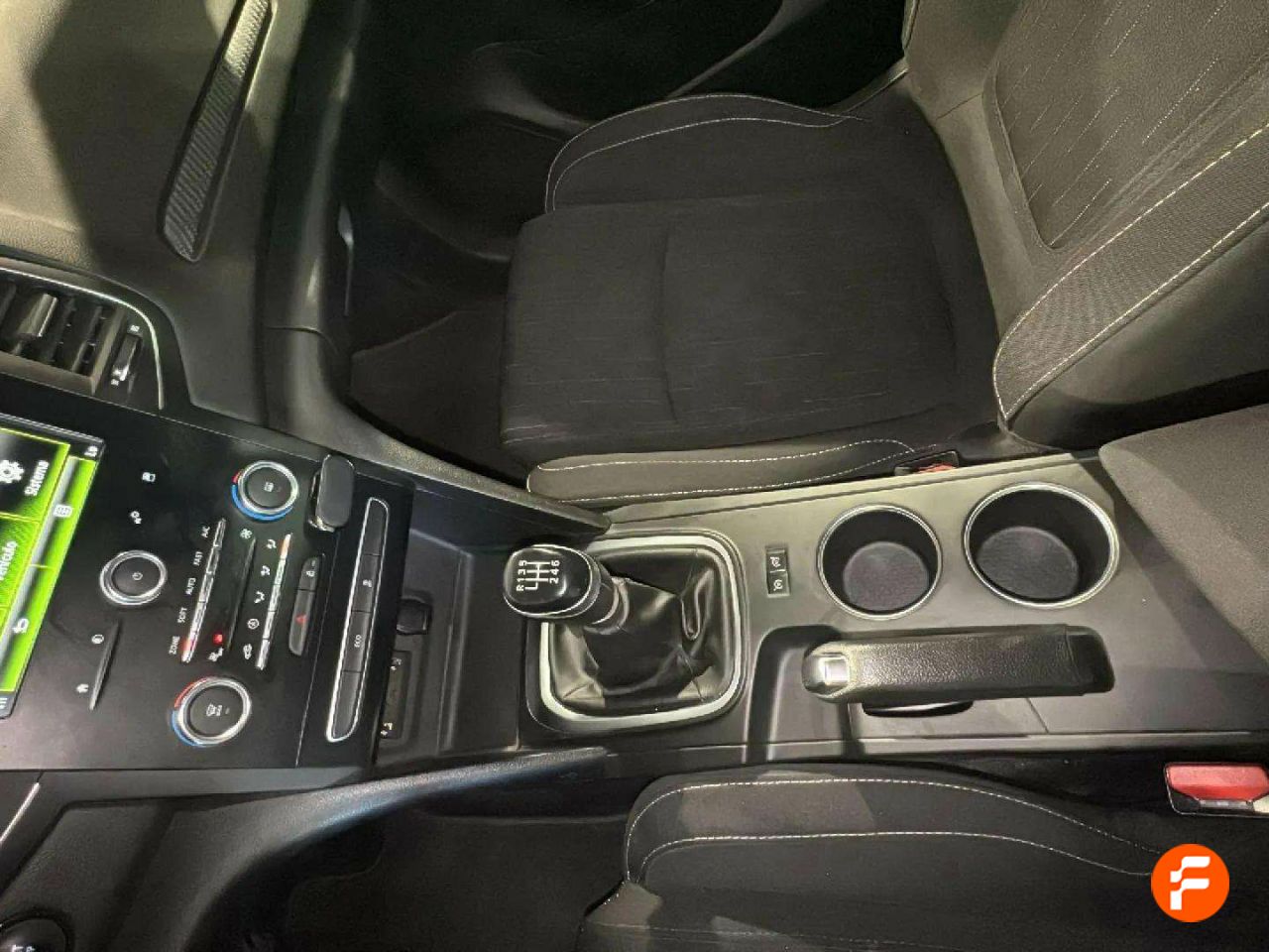 Foto Renault Mégane 24