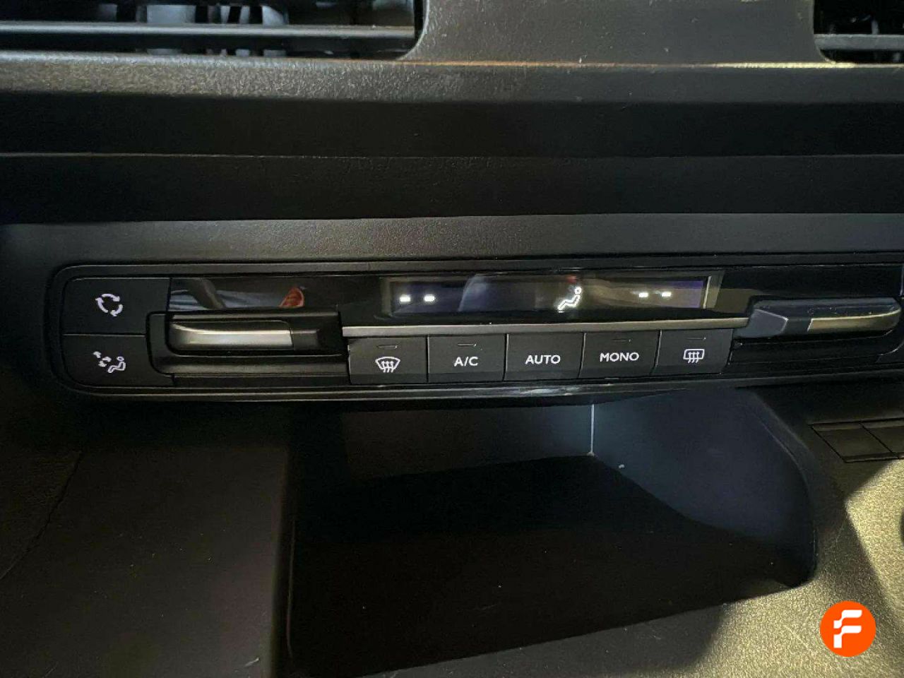 Foto Citroën Berlingo 30
