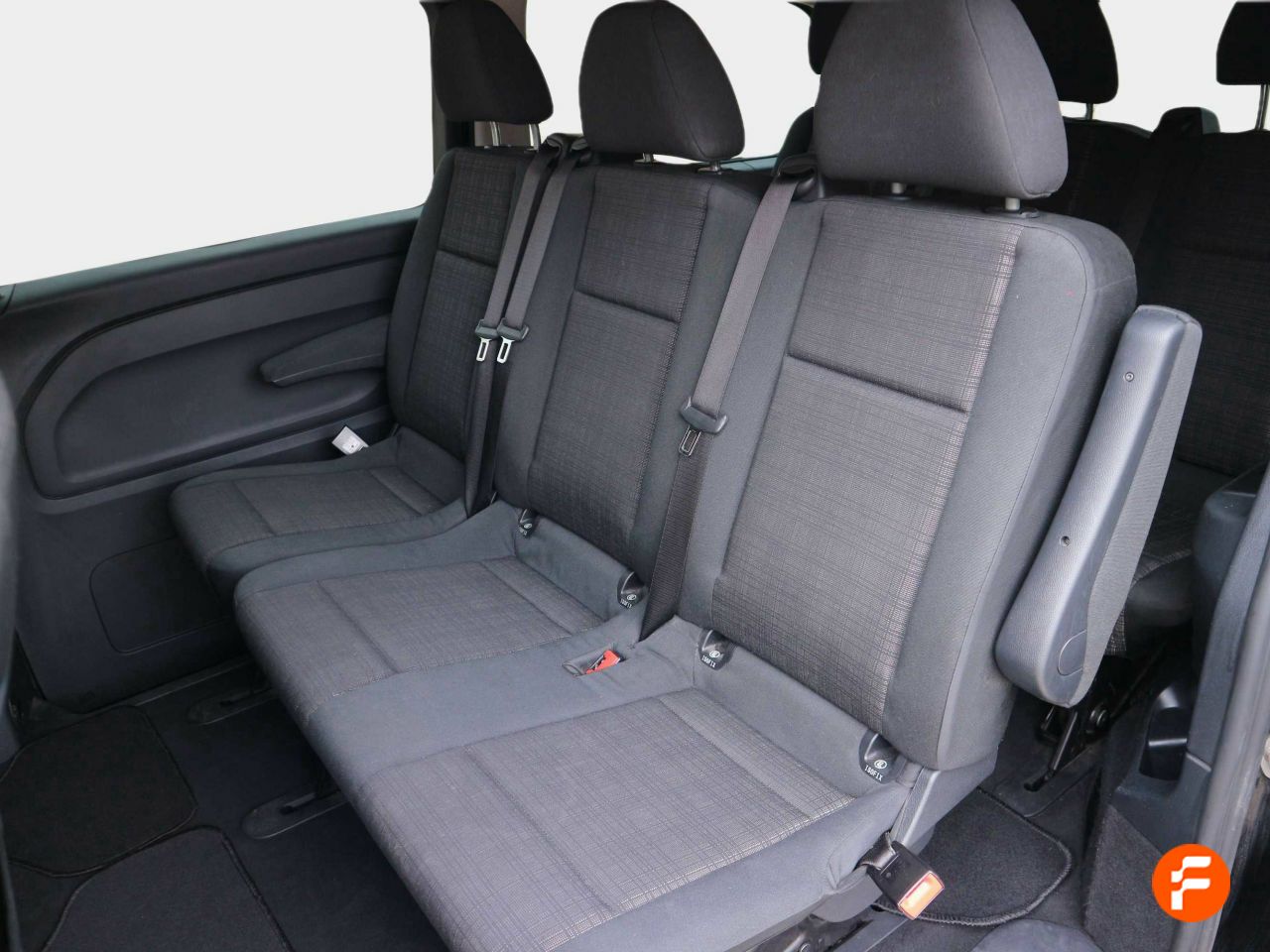Foto Mercedes-Benz Vito 18