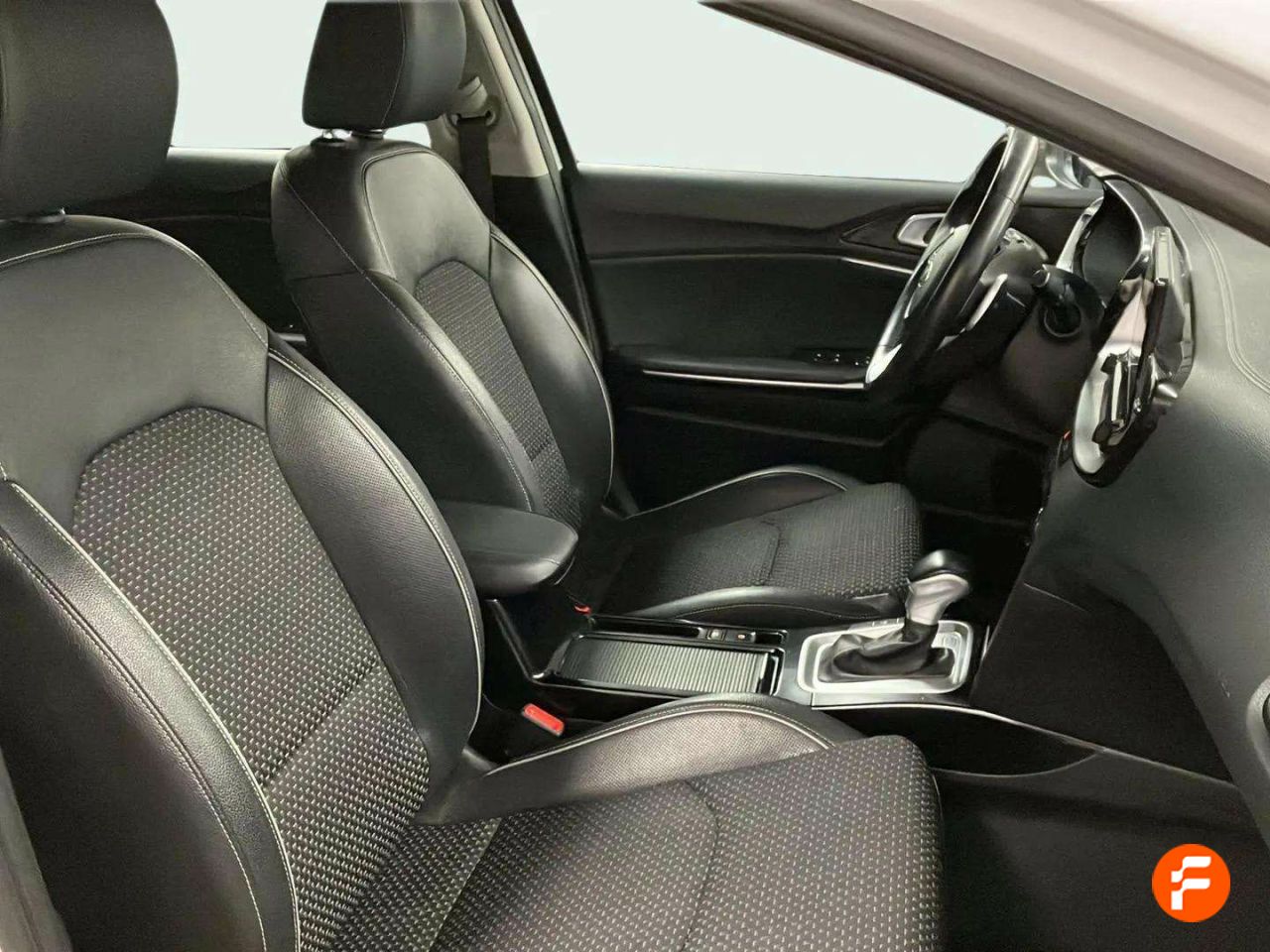 Foto Kia Ceed 11