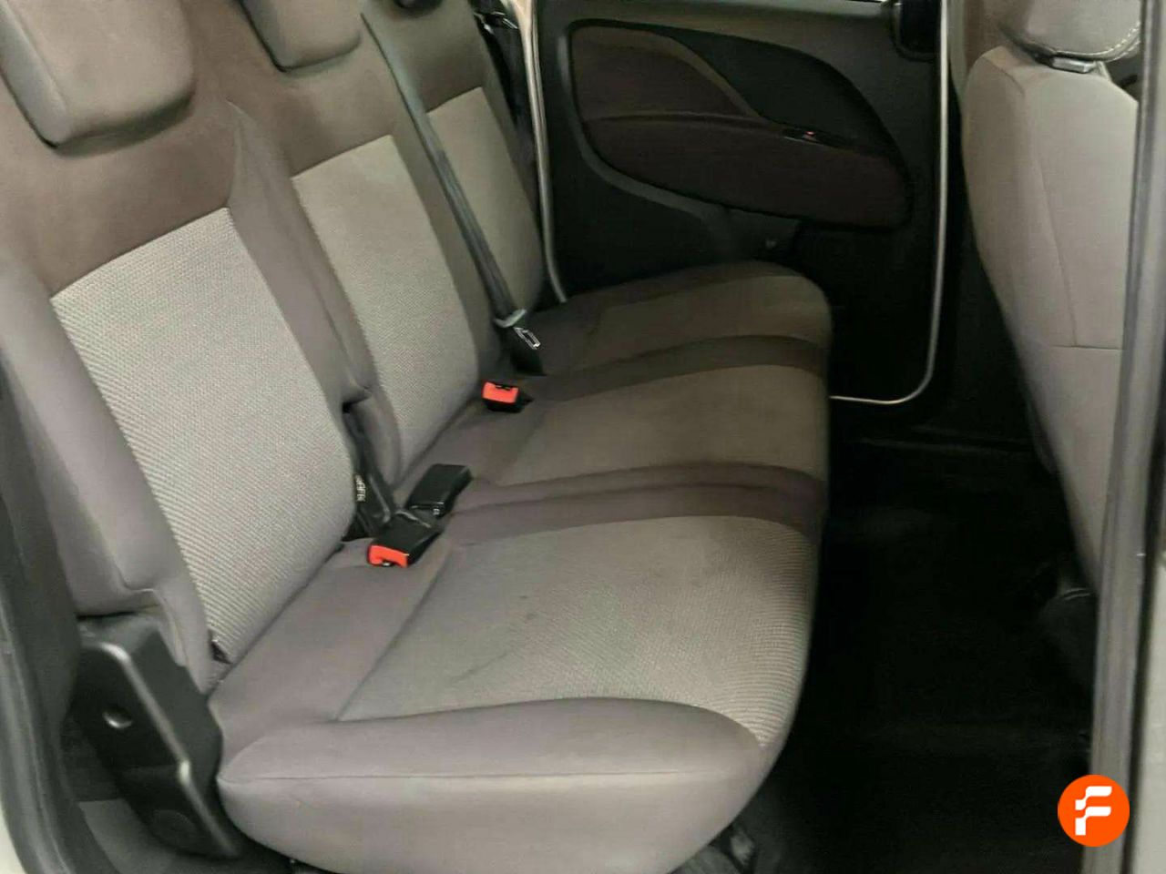 Foto Fiat Doblo 14