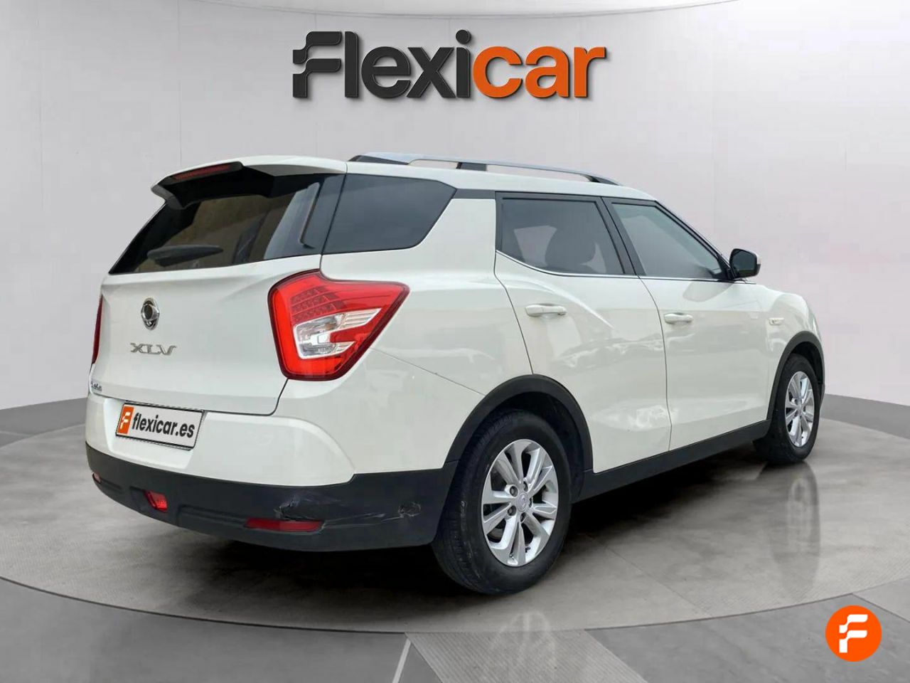 Foto SsangYong XLV 8
