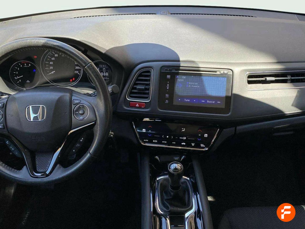 Foto Honda HR-V 12