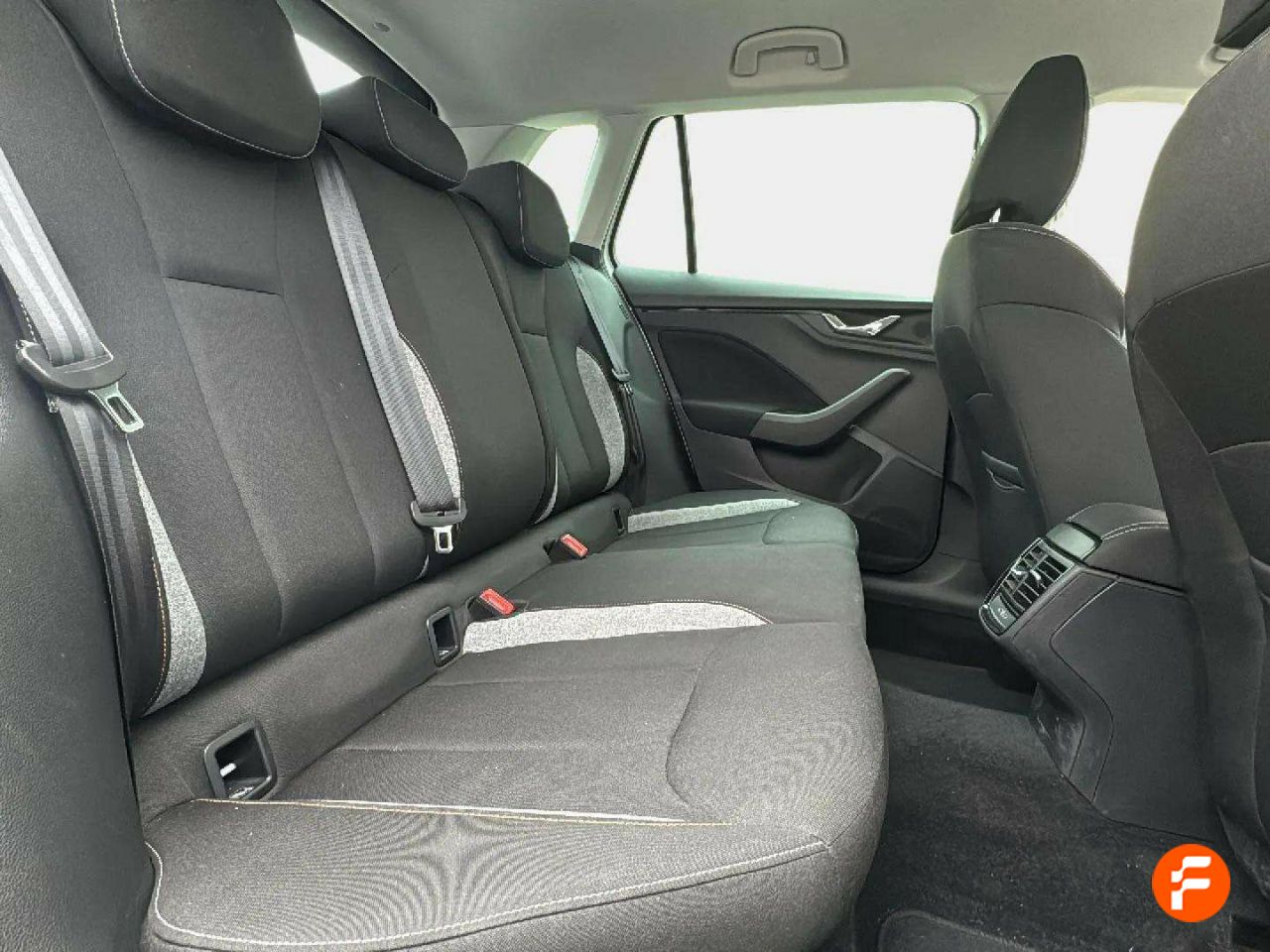 Foto Skoda Kamiq 19