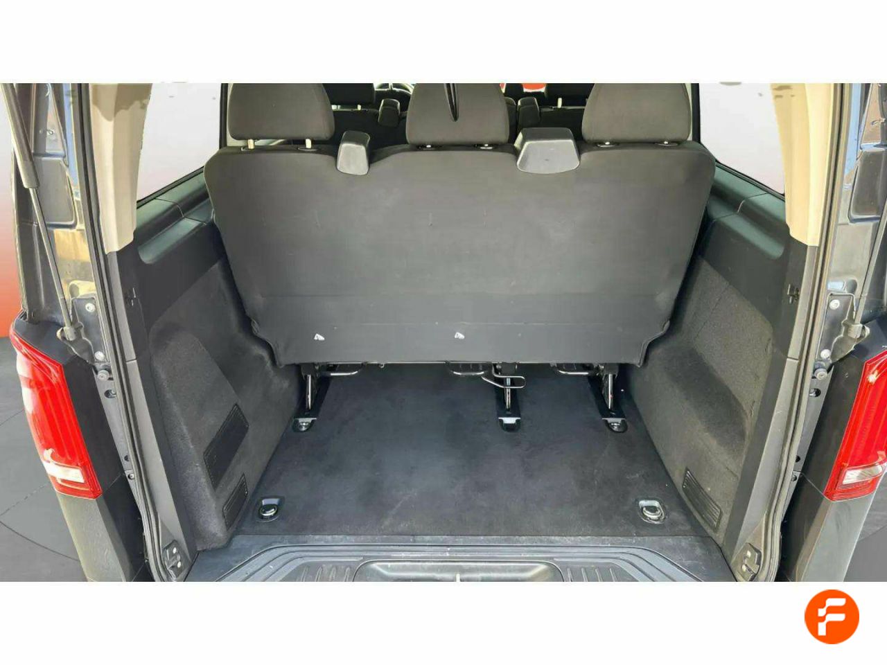 Foto Mercedes-Benz Vito 17
