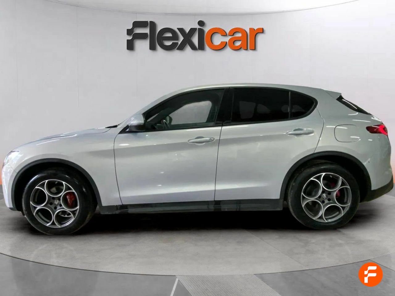Foto Alfa Romeo Stelvio 4