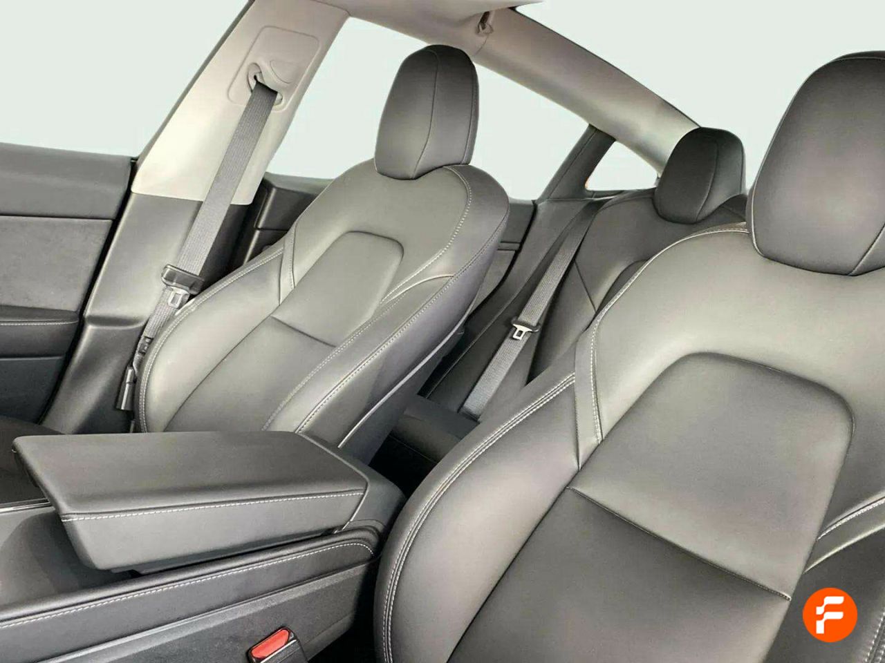 Foto Tesla Model 3 14