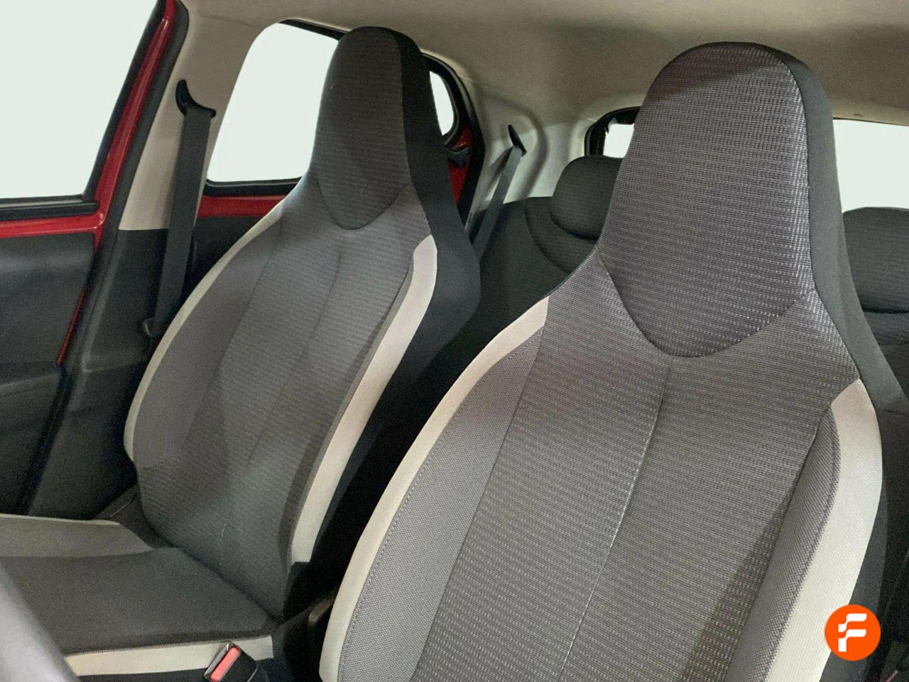 Foto Toyota Aygo 14