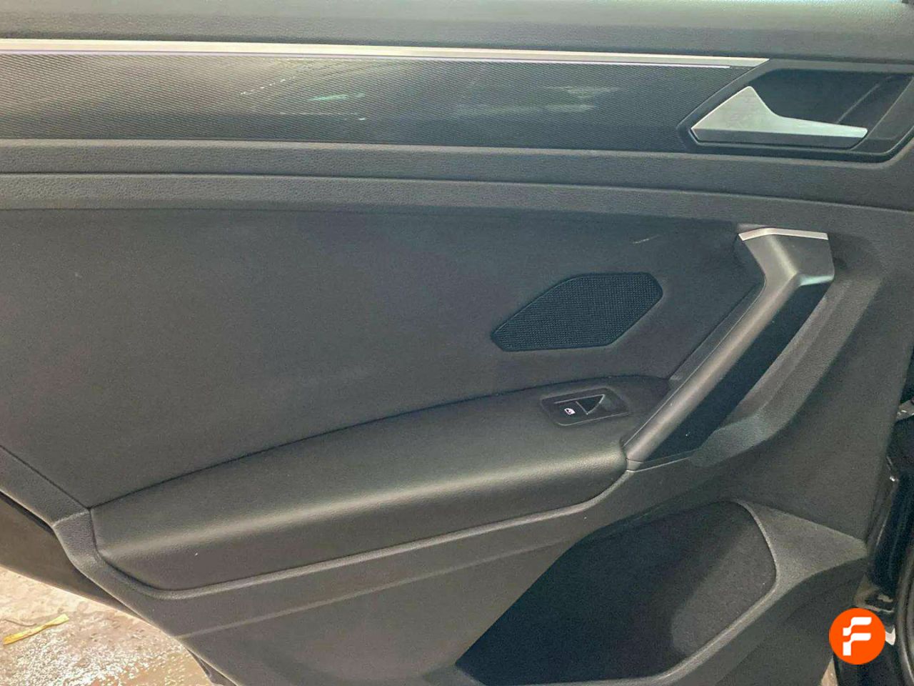 Foto Volkswagen Tiguan 18