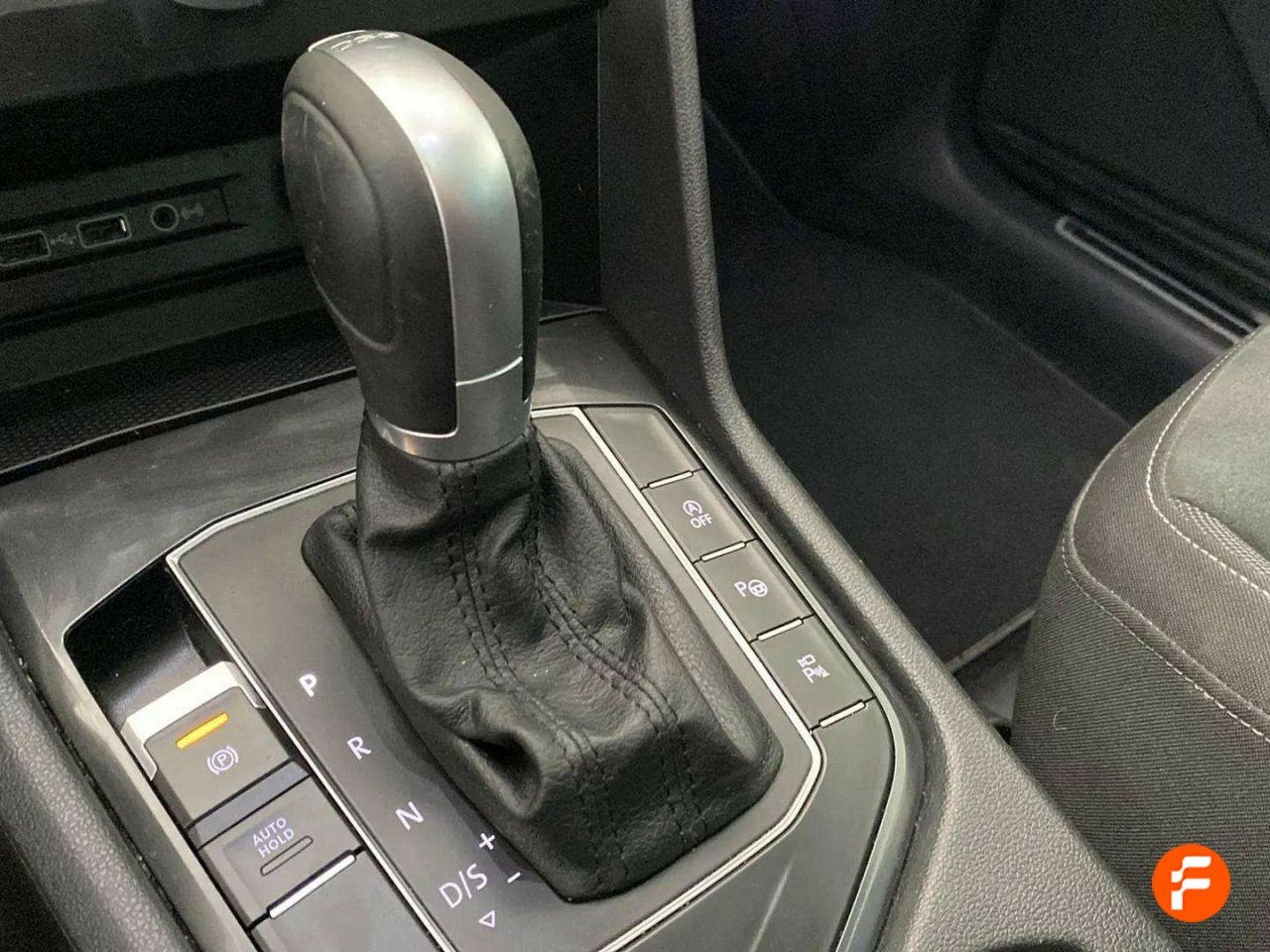Foto Volkswagen Tiguan 24