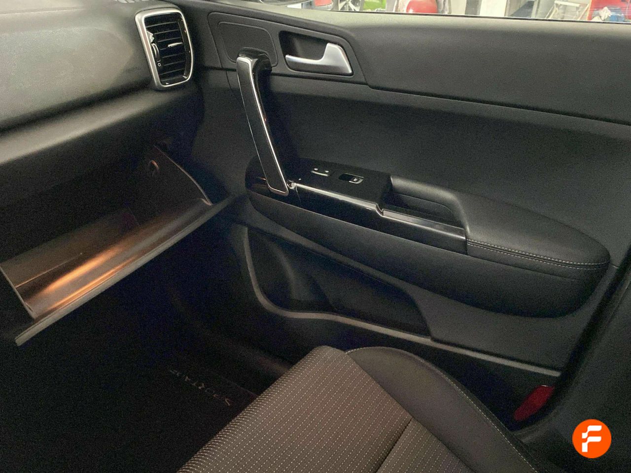 Foto Kia Sportage 25