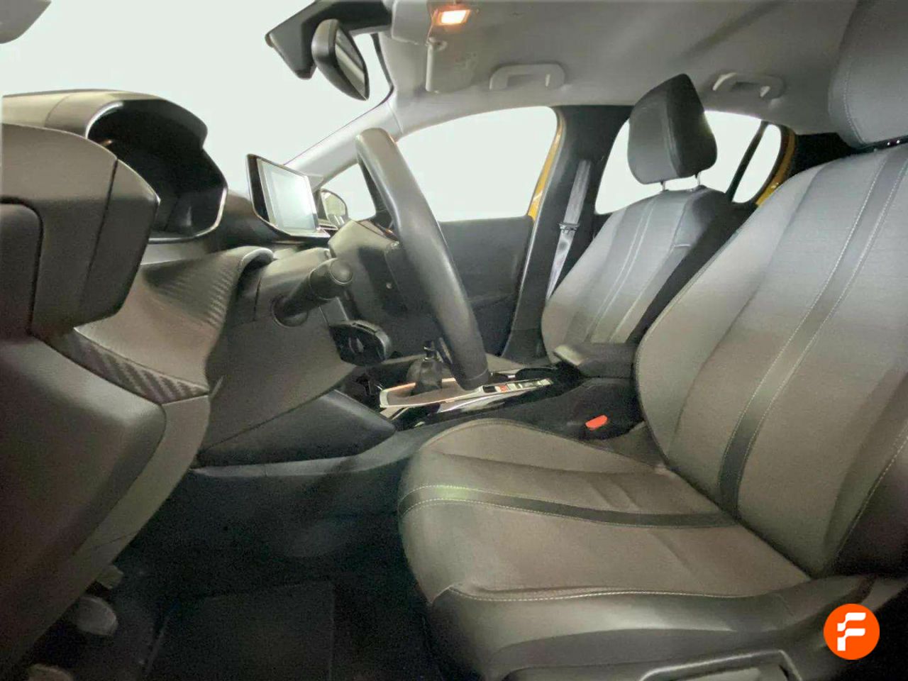 Foto Peugeot 208 13