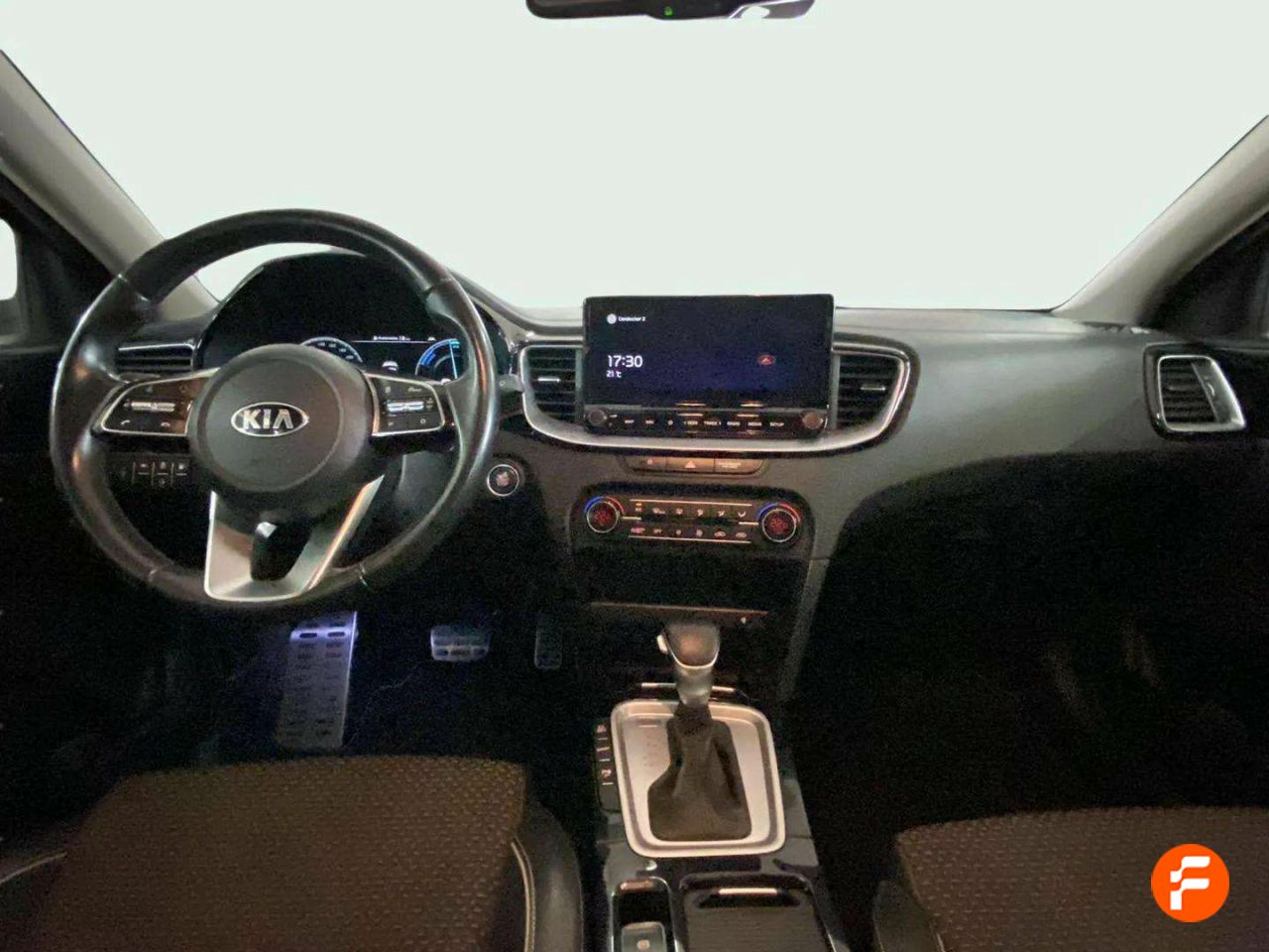 Foto Kia XCeed 12