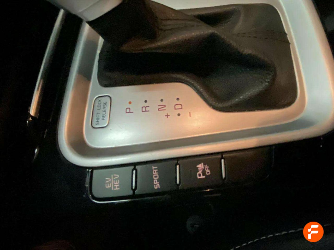 Foto Kia XCeed 19