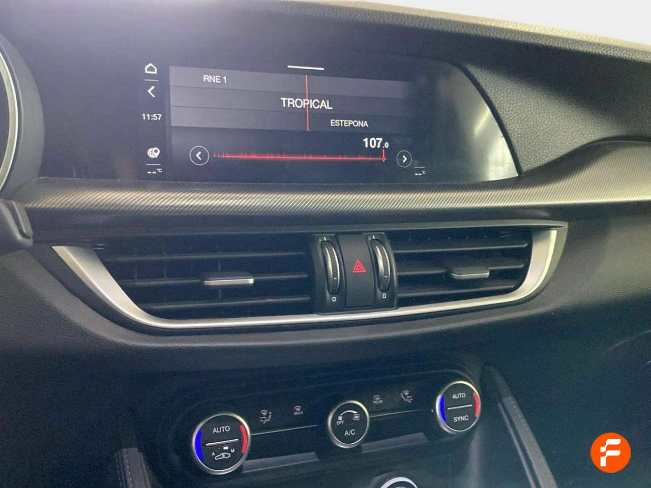 Foto Alfa Romeo Stelvio 10