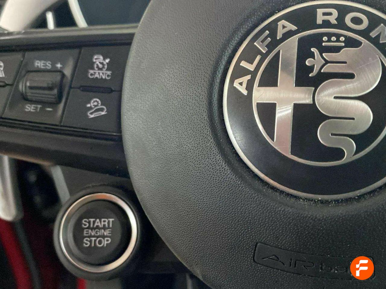 Foto Alfa Romeo Stelvio 35