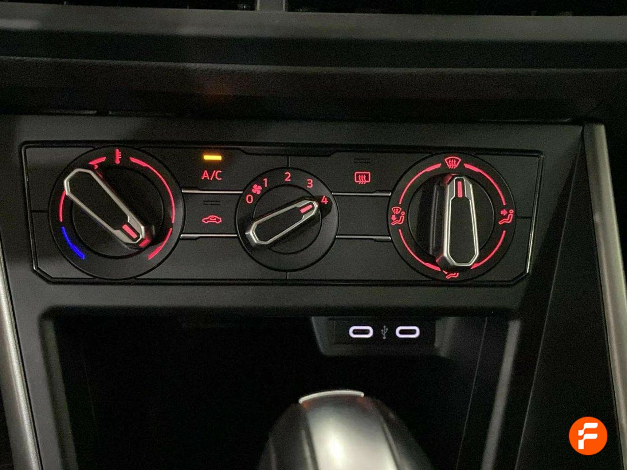 Foto Volkswagen Polo 25
