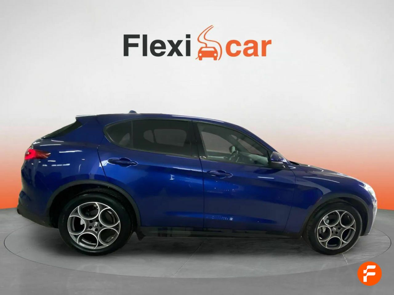 Foto Alfa Romeo Stelvio 8