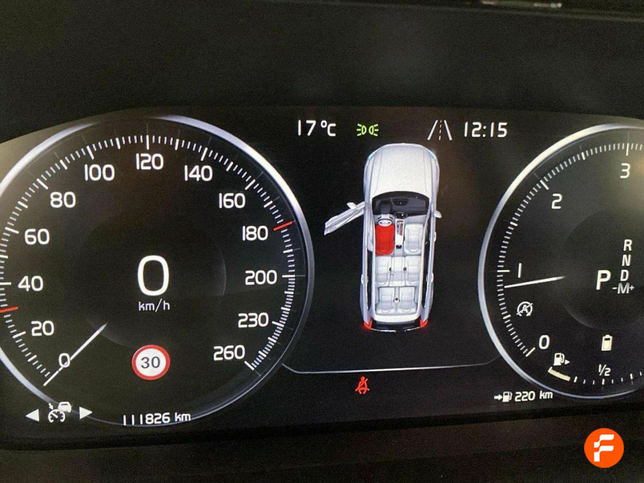 Foto Volvo XC90 11