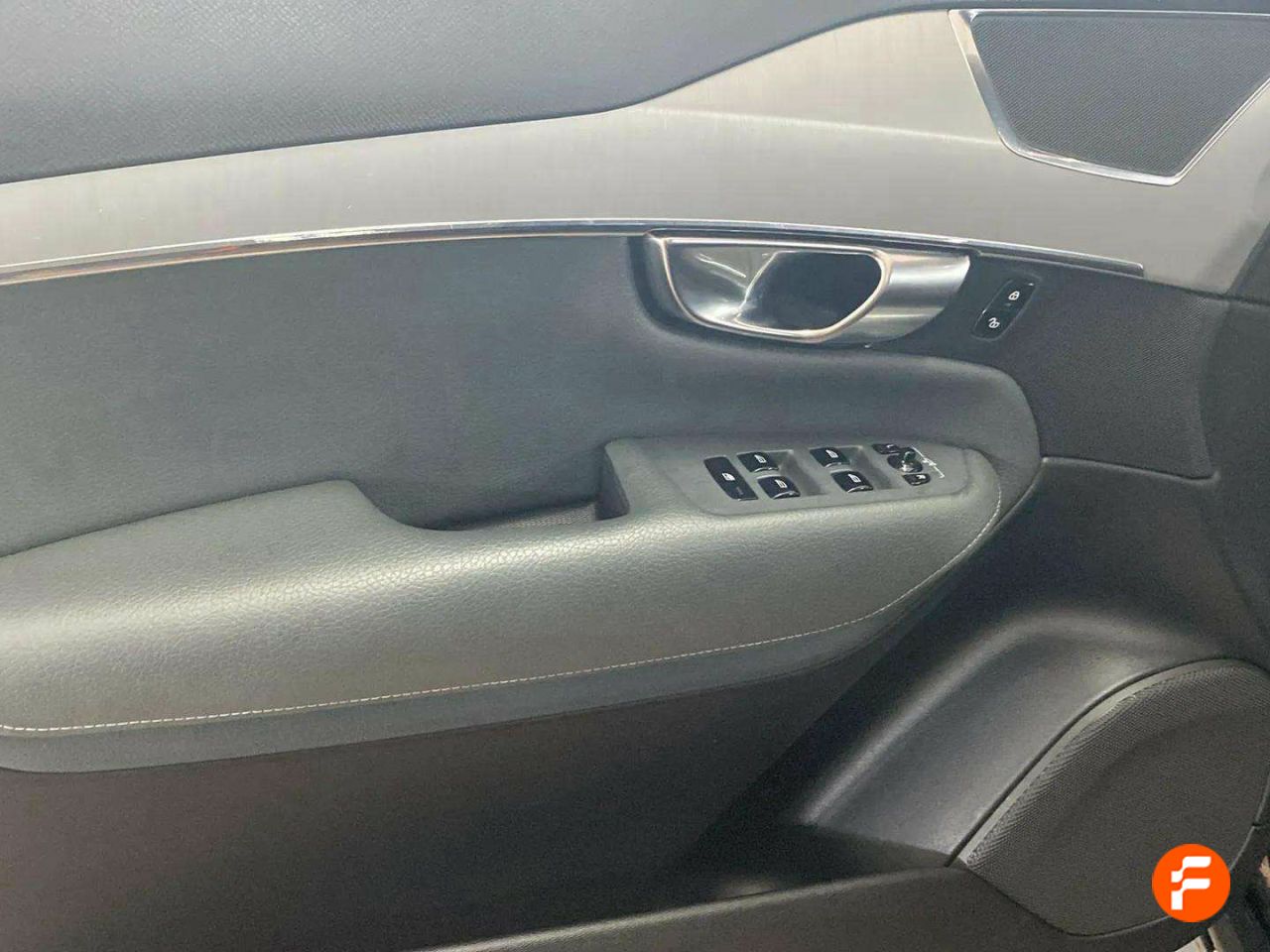 Foto Volvo XC90 23