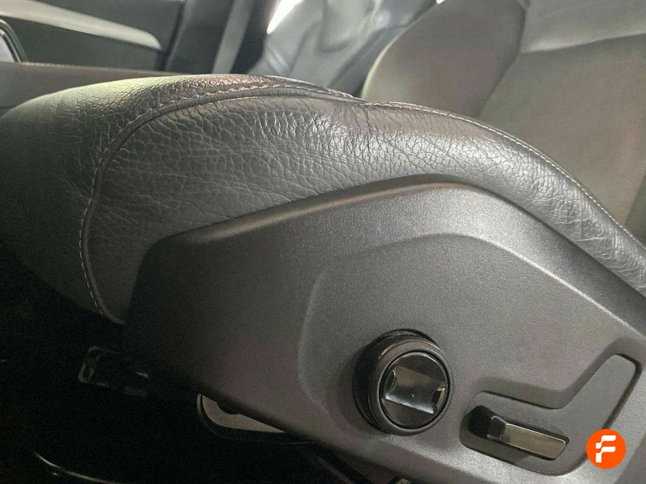 Foto Volvo XC90 25