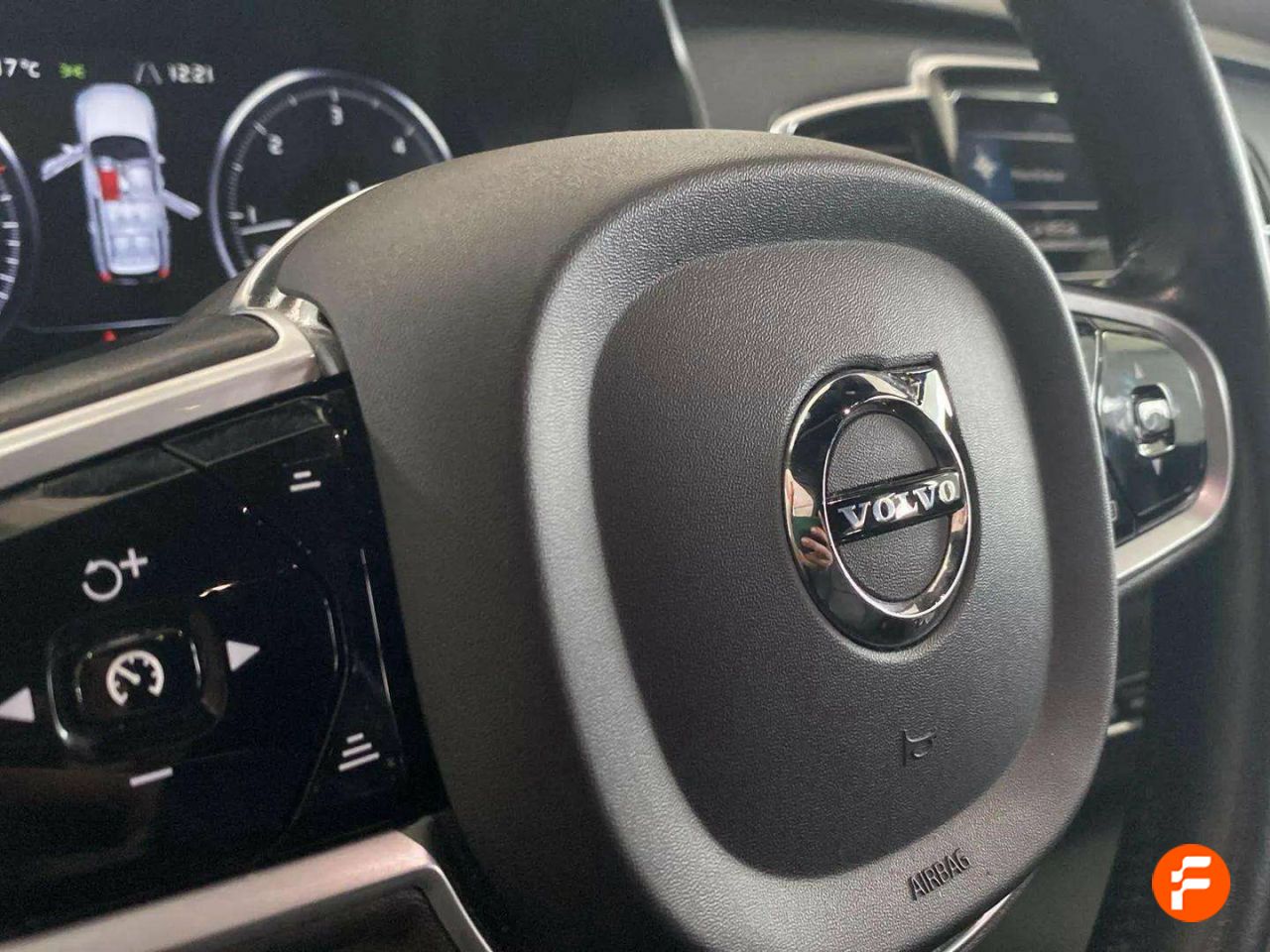 Foto Volvo XC90 27