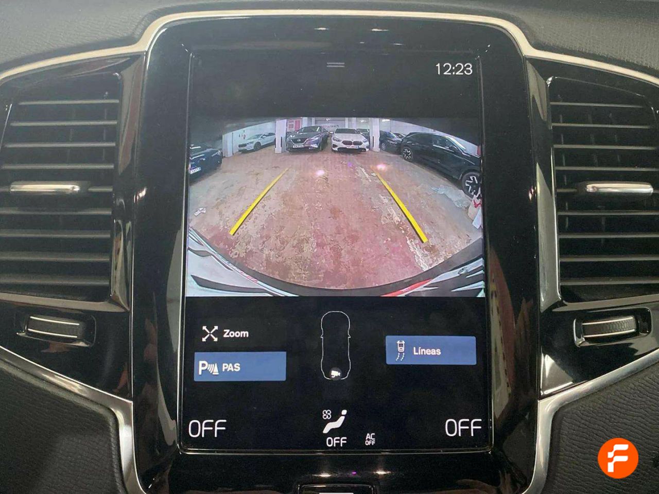 Foto Volvo XC90 34