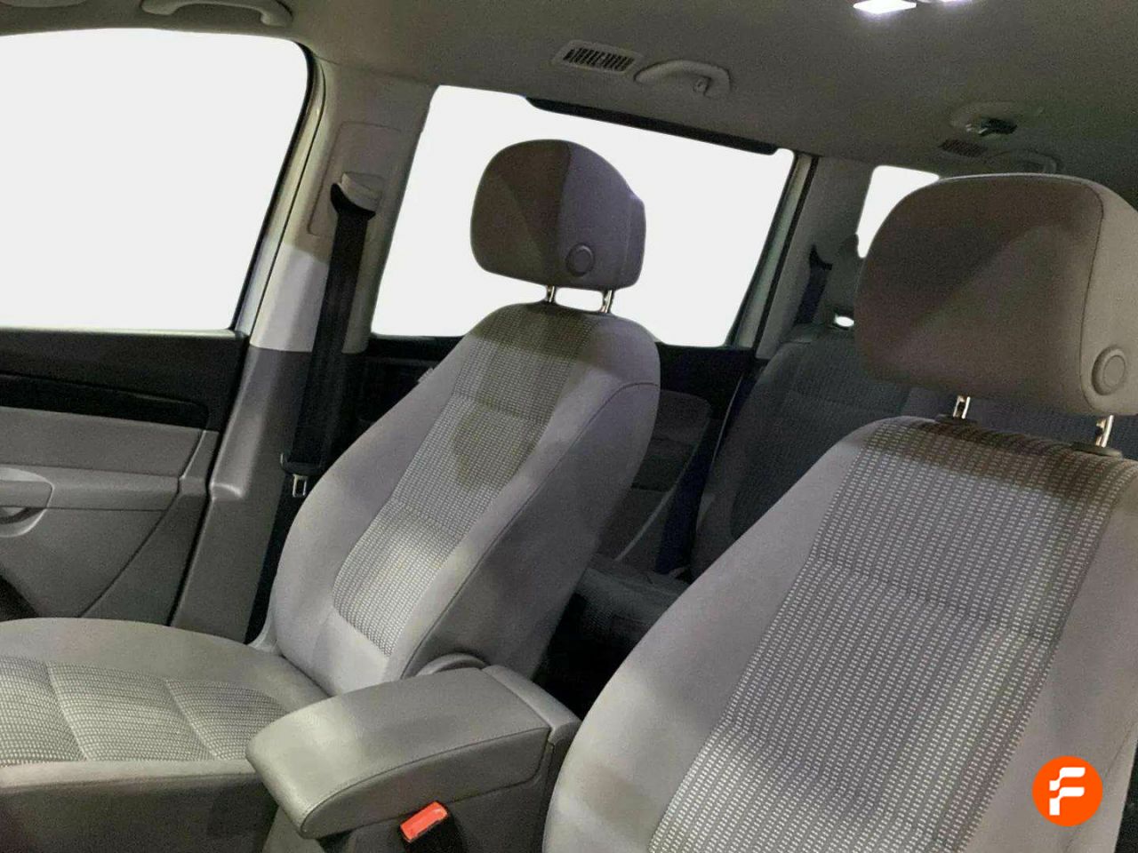 Foto Seat Alhambra 10