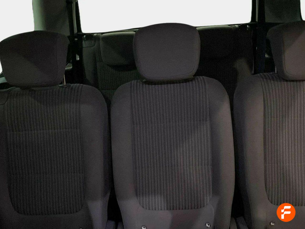 Foto Seat Alhambra 17