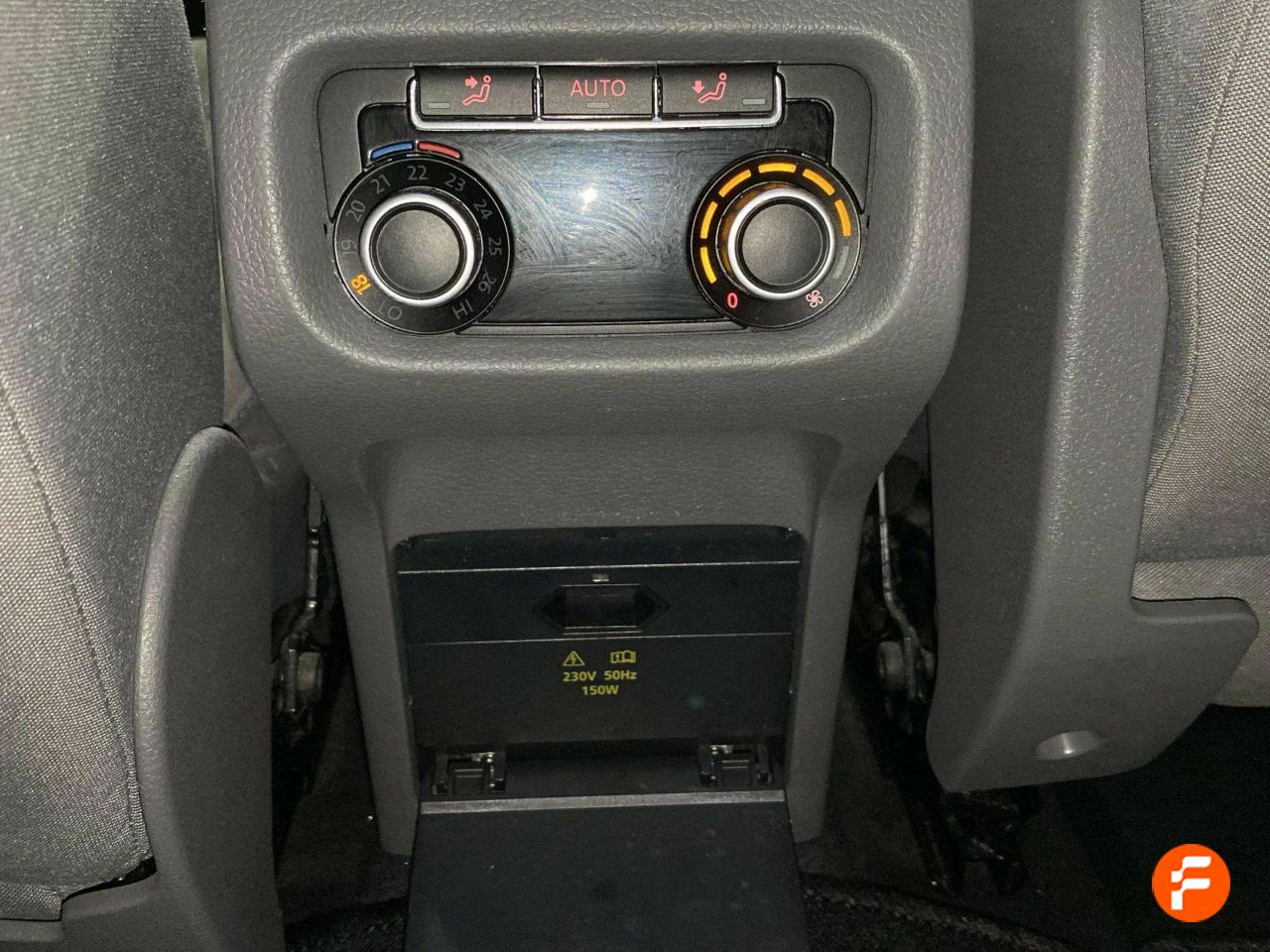 Foto Seat Alhambra 26