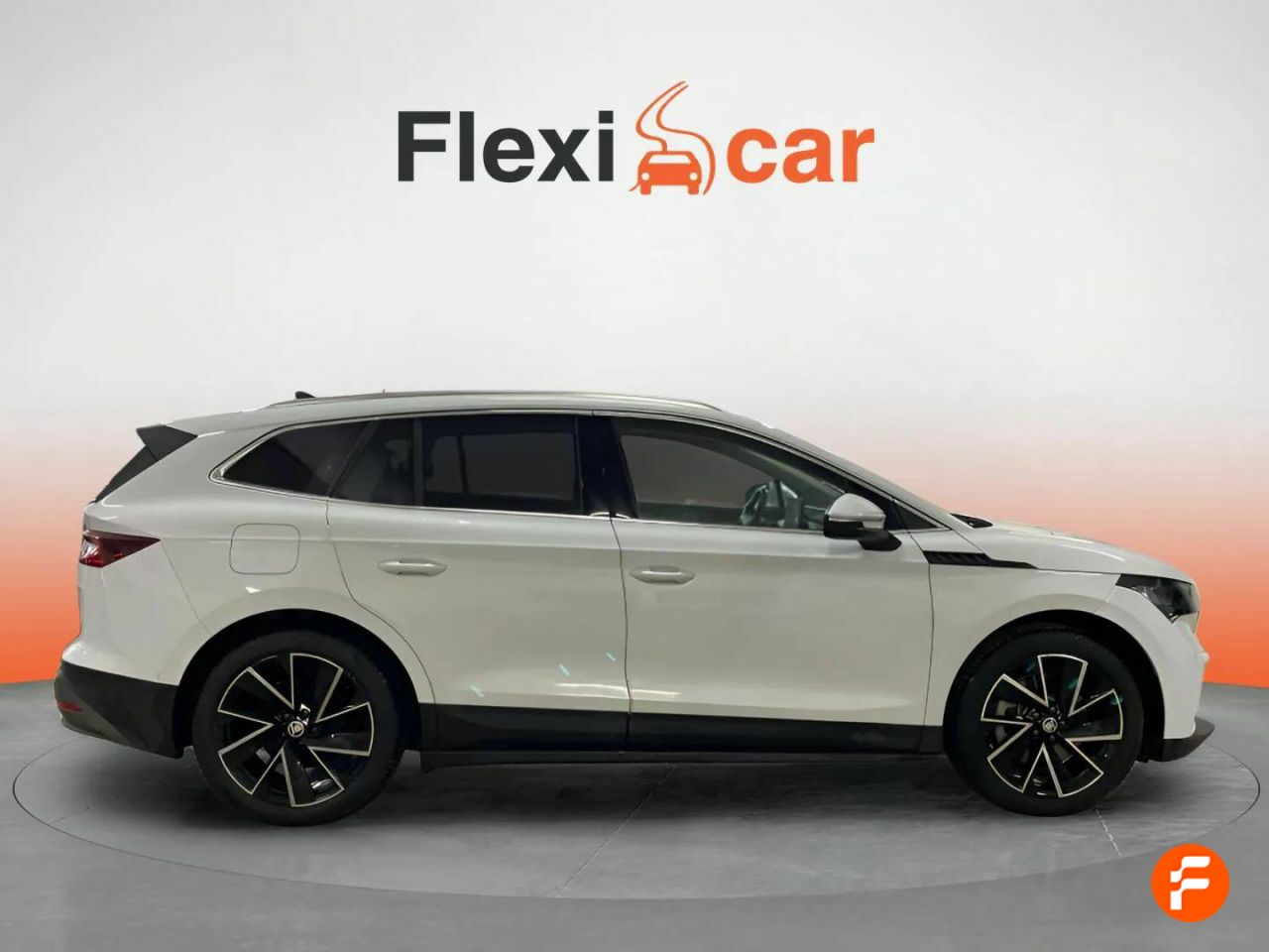 Foto Skoda Enyaq 8