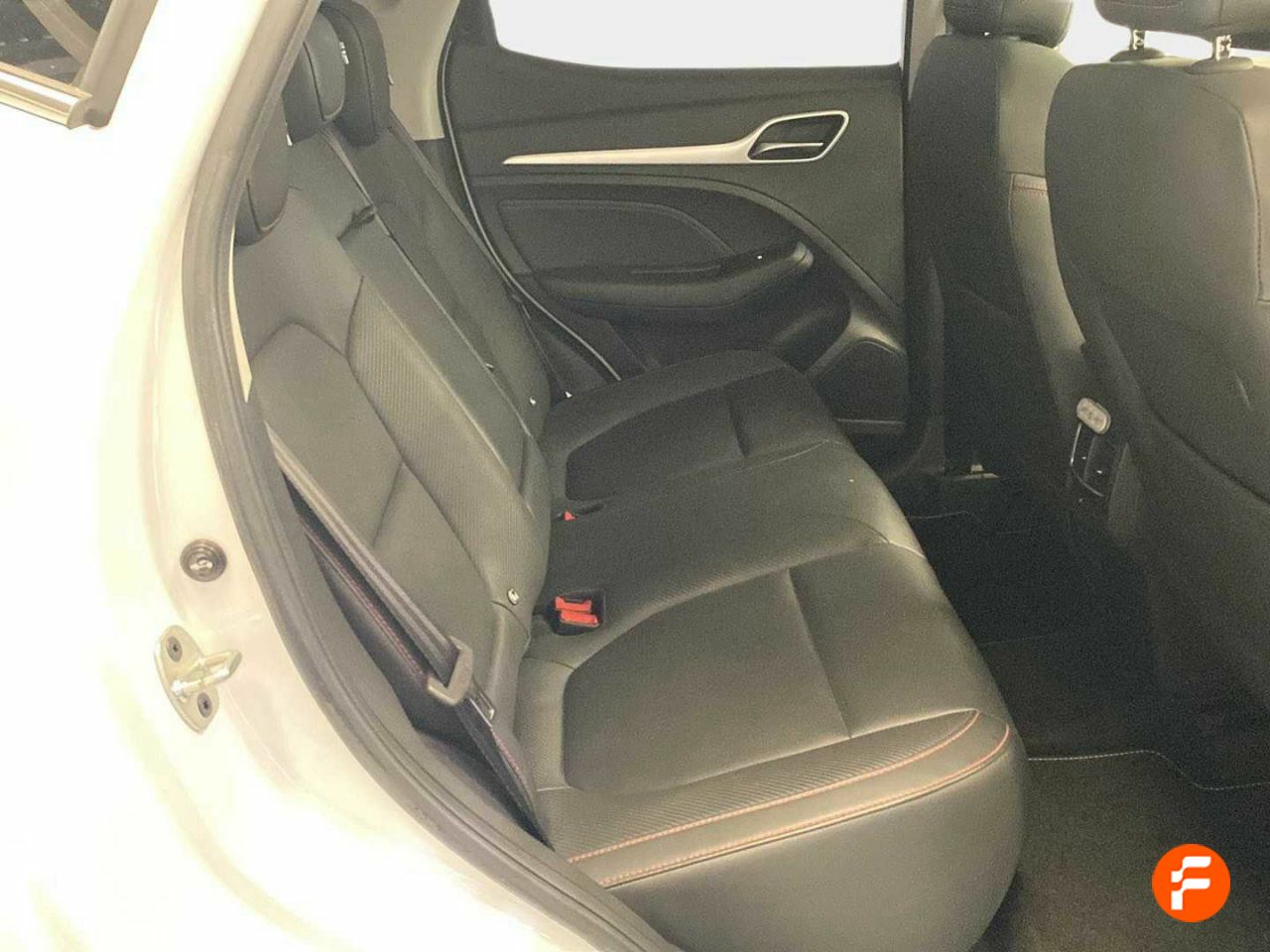 Foto MG ZS 16