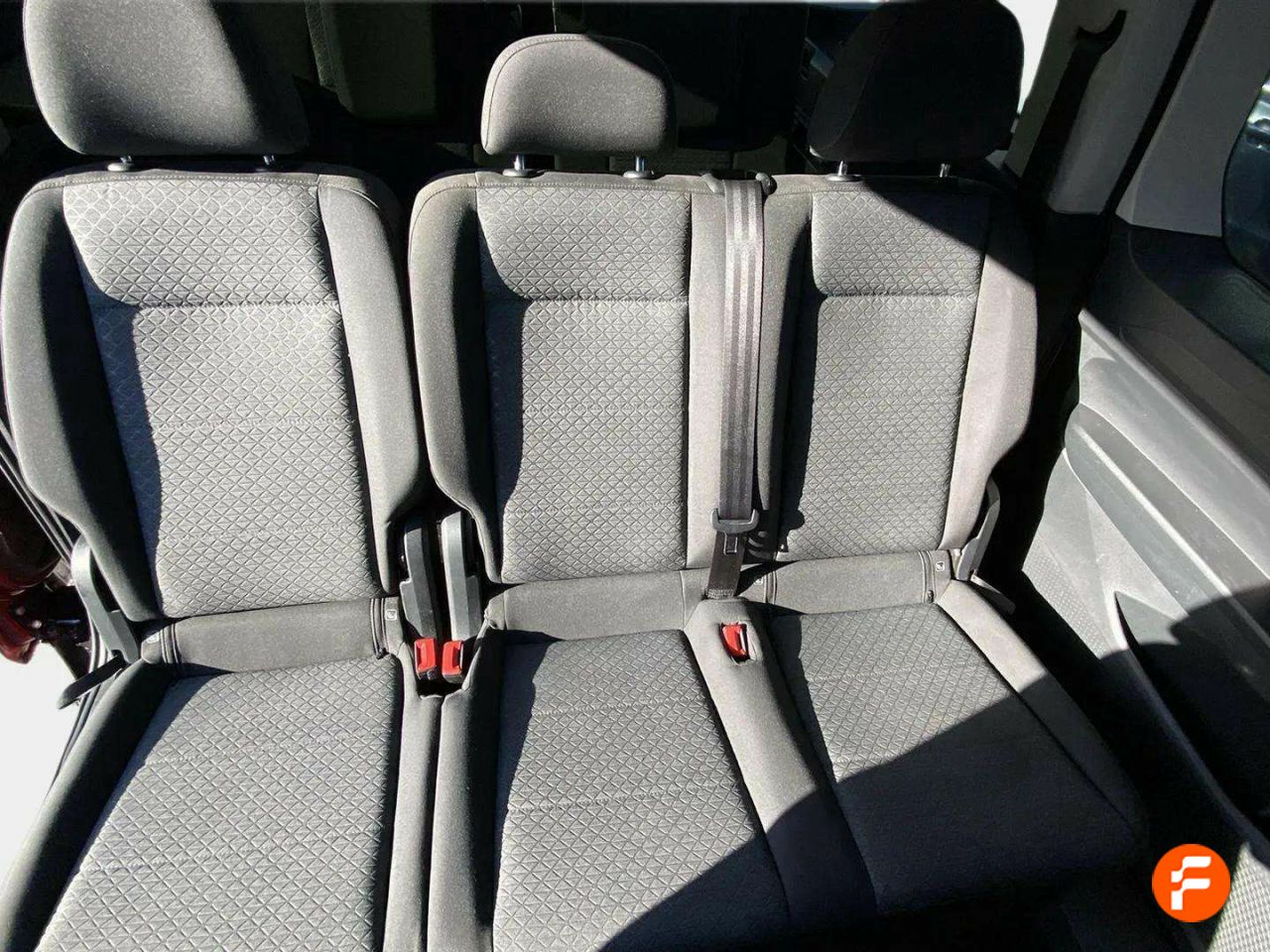 Foto Ford Tourneo Connect 16