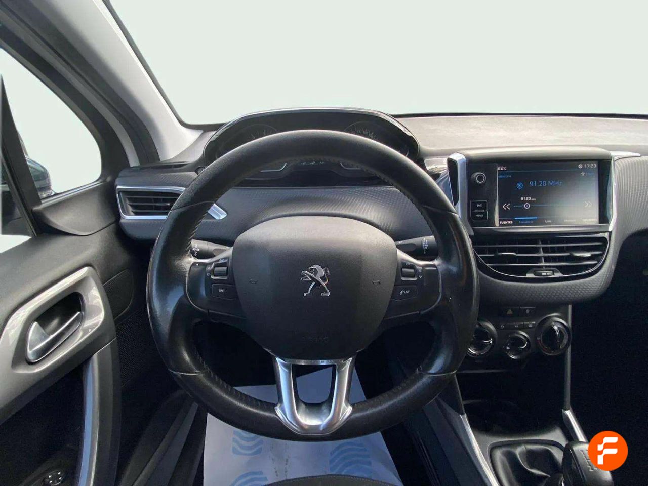 Foto Peugeot 2008 12