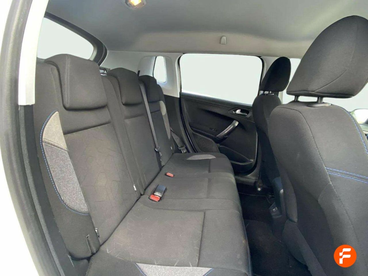 Foto Peugeot 2008 15
