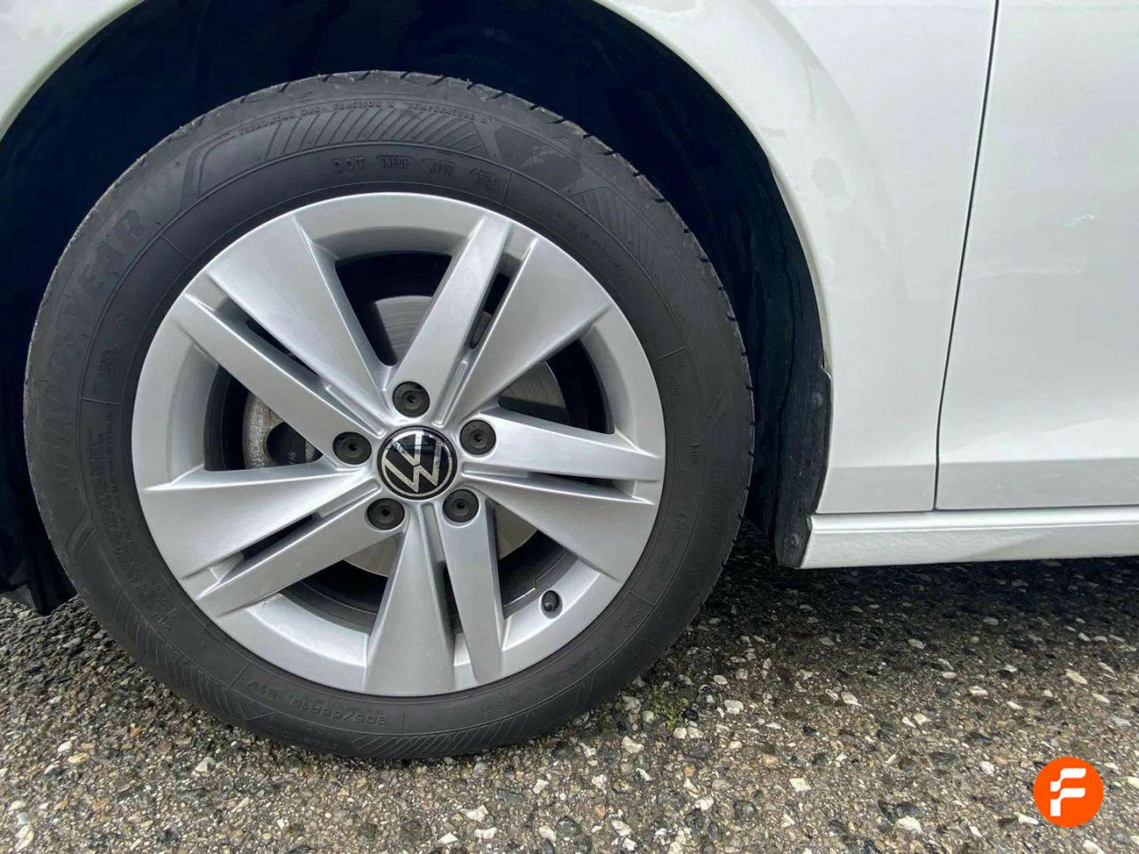Foto Volkswagen Golf 18