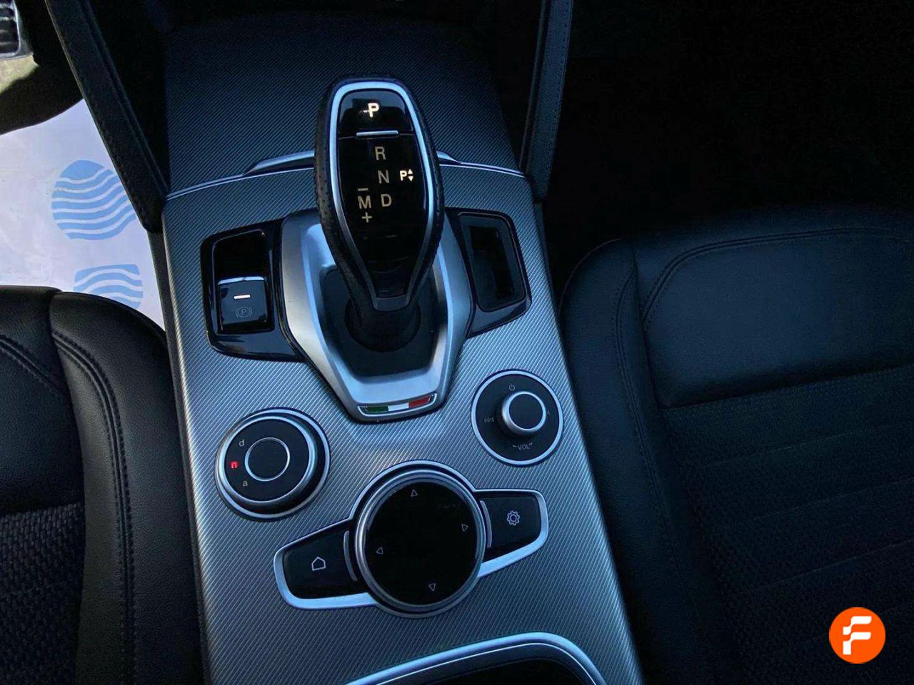 Foto Alfa Romeo Stelvio 23