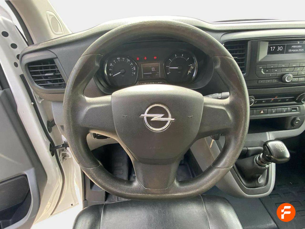 Foto Opel Vivaro 12