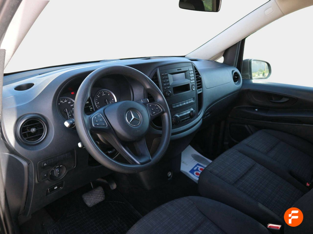 Foto Mercedes-Benz Vito 11