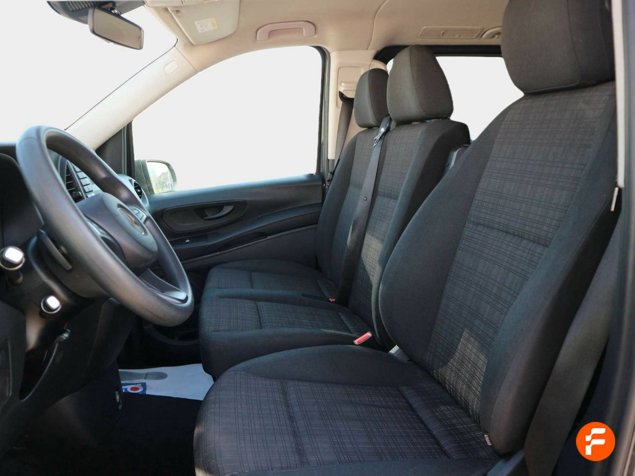 Foto Mercedes-Benz Vito 12
