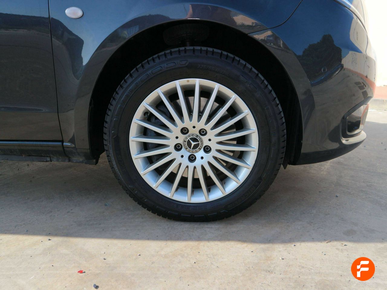 Foto Mercedes-Benz Vito 17