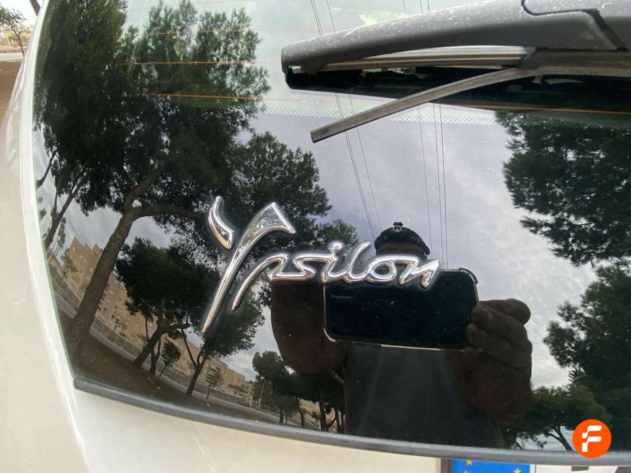 Foto Lancia Ypsilon 23