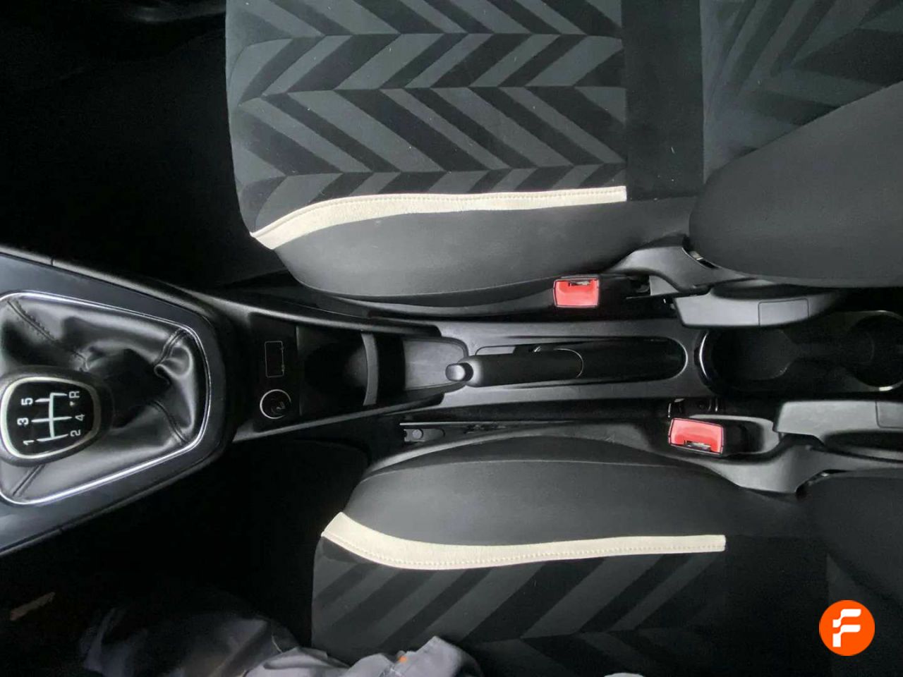 Foto Lancia Ypsilon 30